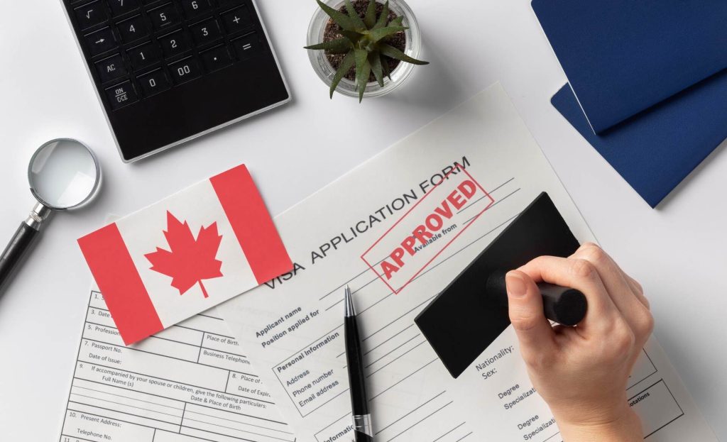 Chính phủ đề xuất điều chỉnh số lượng dân đầu tư định cư Canada theo ba yếu tố chính