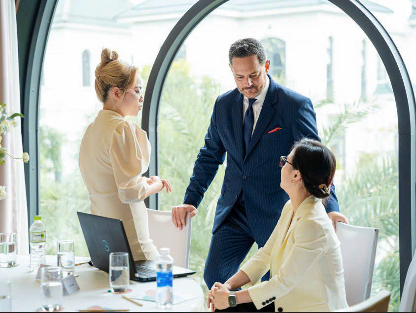 RIT Immigration đã tư vấn định cư Anh Quốc thành công hàng trăm hồ sơ từ doanh nhân cho đến những người tìm kiếm cơ hội phát triển sự nghiệp