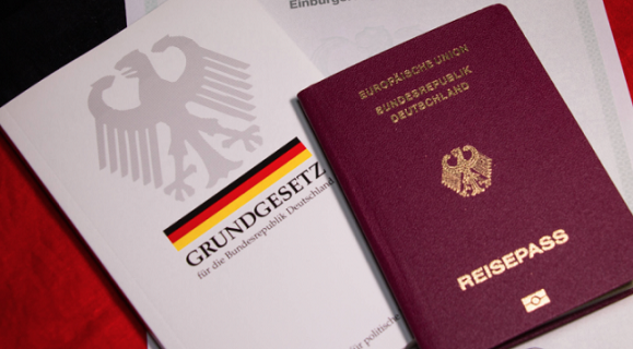 RIT Immigration Group sẽ hỗ trợ xin visa có thời hạn từ 6 tháng đến 1 năm cho chủ doanh nghiệp hoặc Giám đốc điều hành 