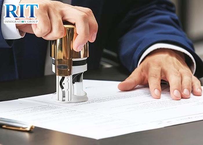 Chuyên gia đầu tư bất động sản Đức - Công chứng viên