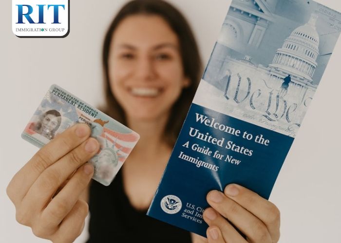 Hướng Dẫn Chi Tiết Gia Hạn Thẻ Xanh 10 Năm