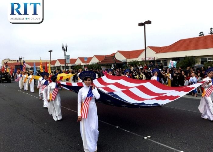 Diễu Hành Tết (Little Saigon Tet Parade) Trên Đại Lộ Bolsa