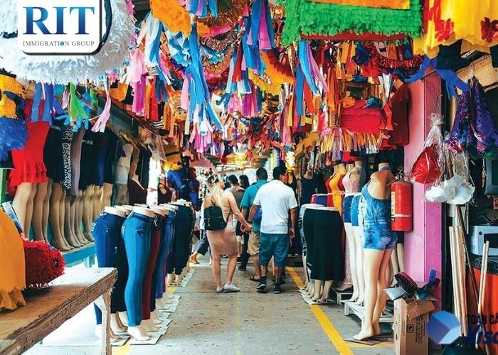 Kinh nghiệm mua sắm và sinh hoạt tại chợ Việt