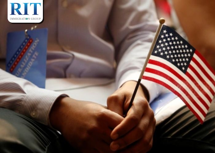 Người sở hữu quốc tịch Mỹ liệu có bị trục xuất không?