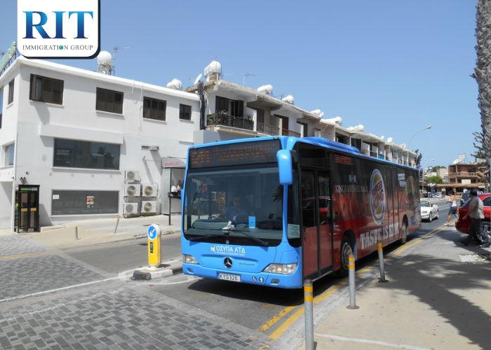 Hệ thống xe buýt công cộng với chính sách giá mới 2026