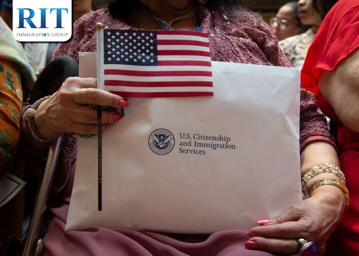 Những đối tượng bị áp dụng quy tắc 2 năm cư trú