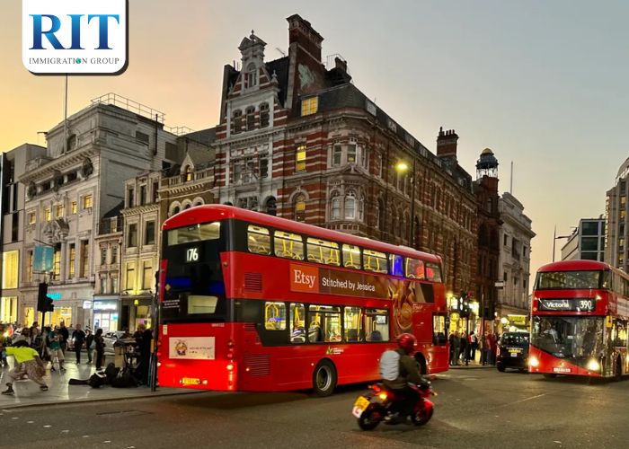 Hệ thống giao thông công cộng và nghệ thuật di chuyển tại London