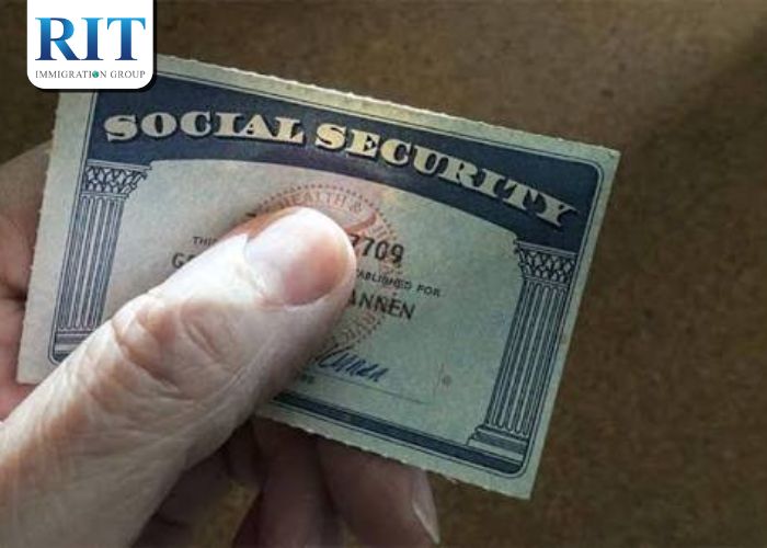 Ai được phép đăng ký số An sinh Xã hội SSN?