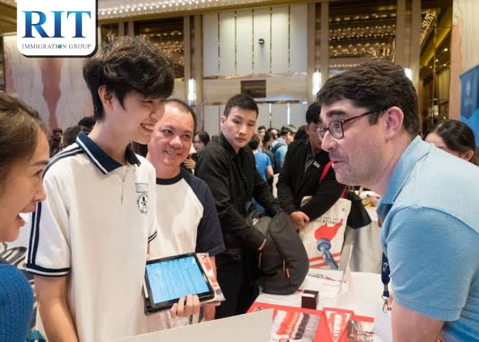 Tận dụng tối đa công cụ giao tiếp với giáo sư